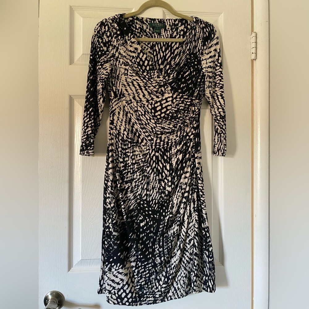 Lauren Ralph Lauren faux wrap sheath Dress Long Sleeve Snakeskin Print Size 4